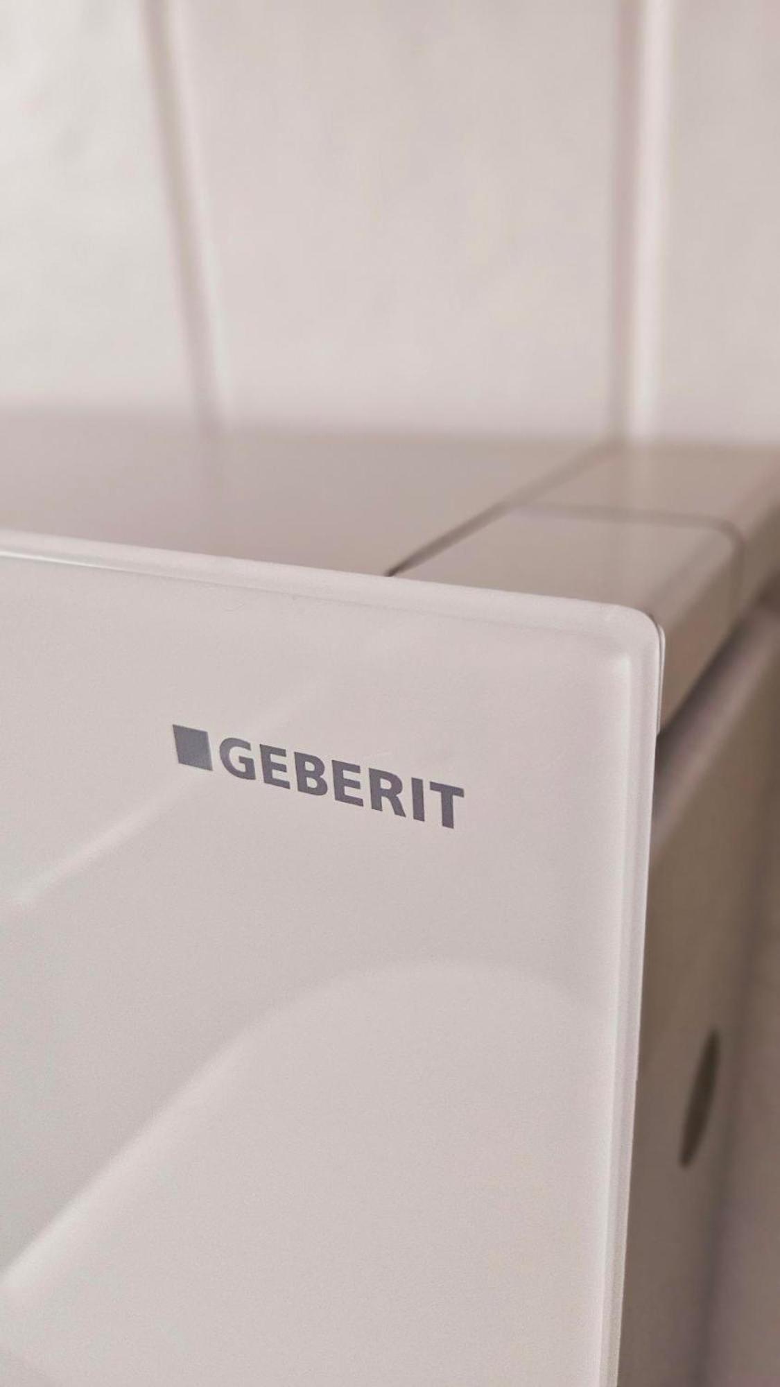 Ferienwohnung Rheinblick In Buesingen -Keine Monteure- Busingen Exterior foto